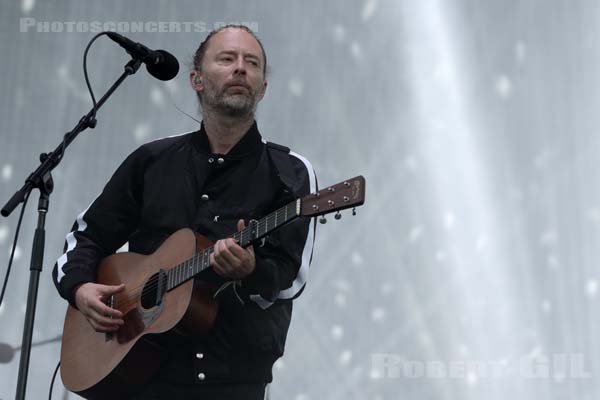 RADIOHEAD - 2017-07-02 - ARRAS - La Citadelle - Main Stage - Thomas Edward Yorke